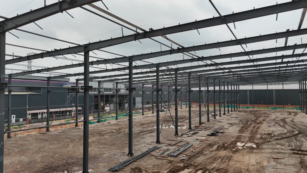 steel workshop buildings with overhead crane