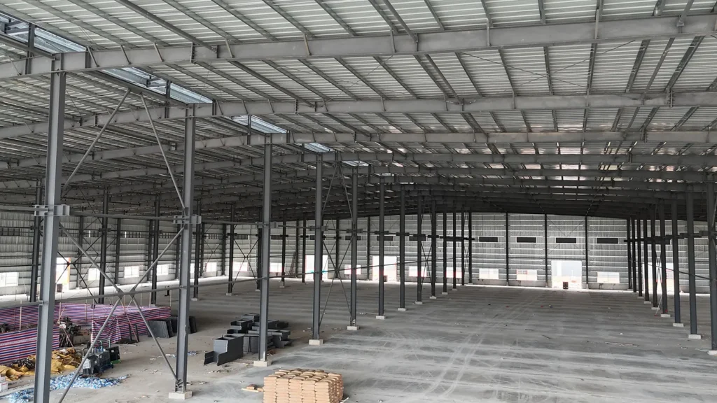 Industrial steel platform structure for equipment support and maintenance access
