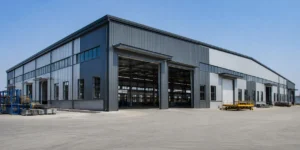 Edificio de taller de montaje de acero para líneas de producción con estructura de acero de gran luz y revestimiento metálico