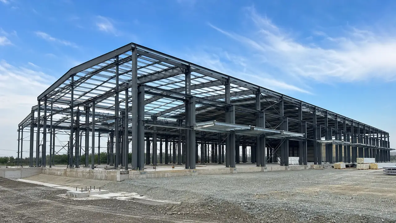 Steel frame installation for a high-density pallet storage warehouse